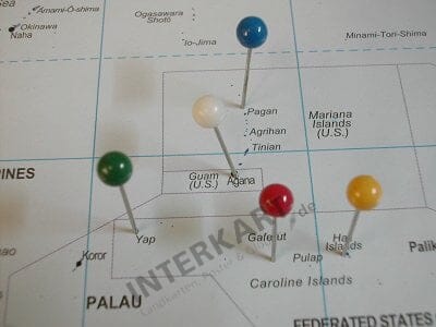 100 nåle sorteret efter farve