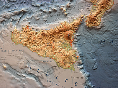 Italien Landkarte physikalisch 67 x 86cm